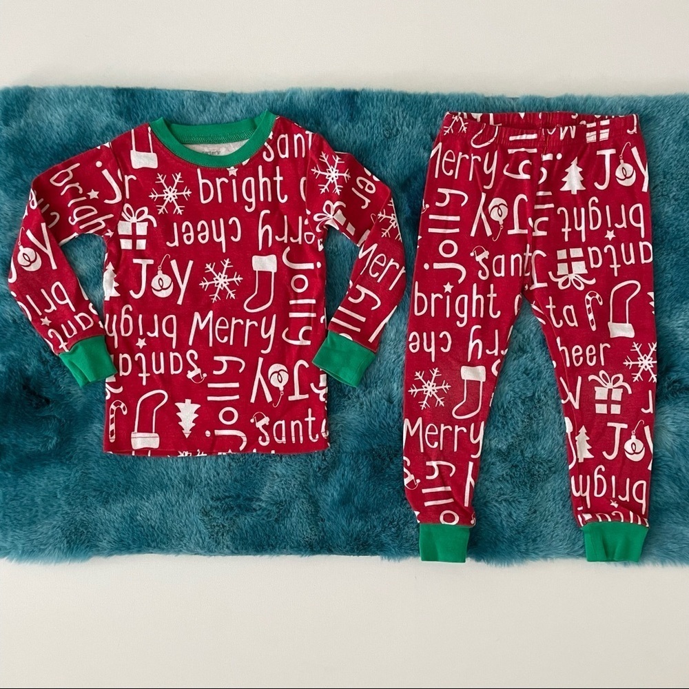 Carter’s Toddler Long Sleeve Christmas Pajama Set Size 2T